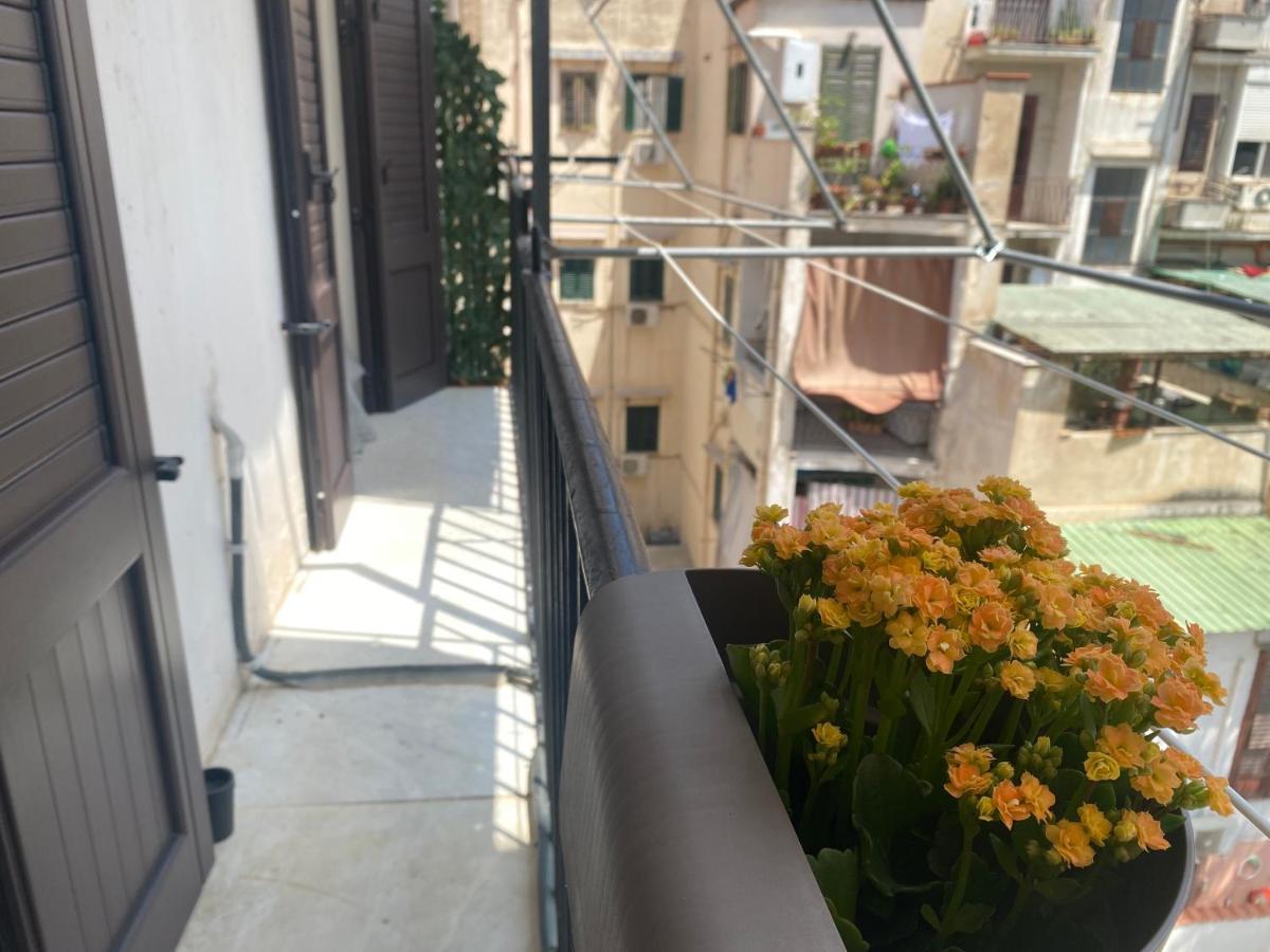 Appartamento Al Civico 18 Palermo Esterno foto